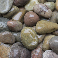 20-30MM SCOTTISH BEACH PEBBLES 25KG MINI BAG