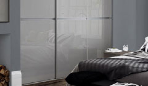 Minimalist Sliding Wardobe Doors