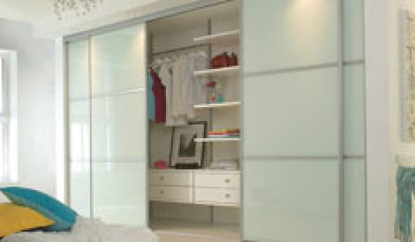 Traditional Sliding Wardobe Doors